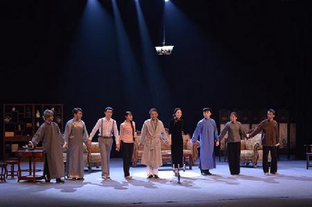 演员与舞台 演员与舞台